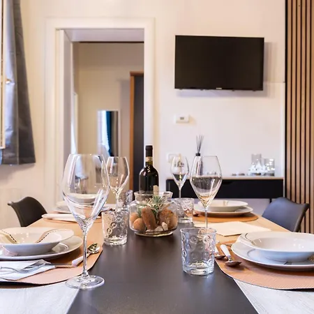 Apartment Freedom Industrial *